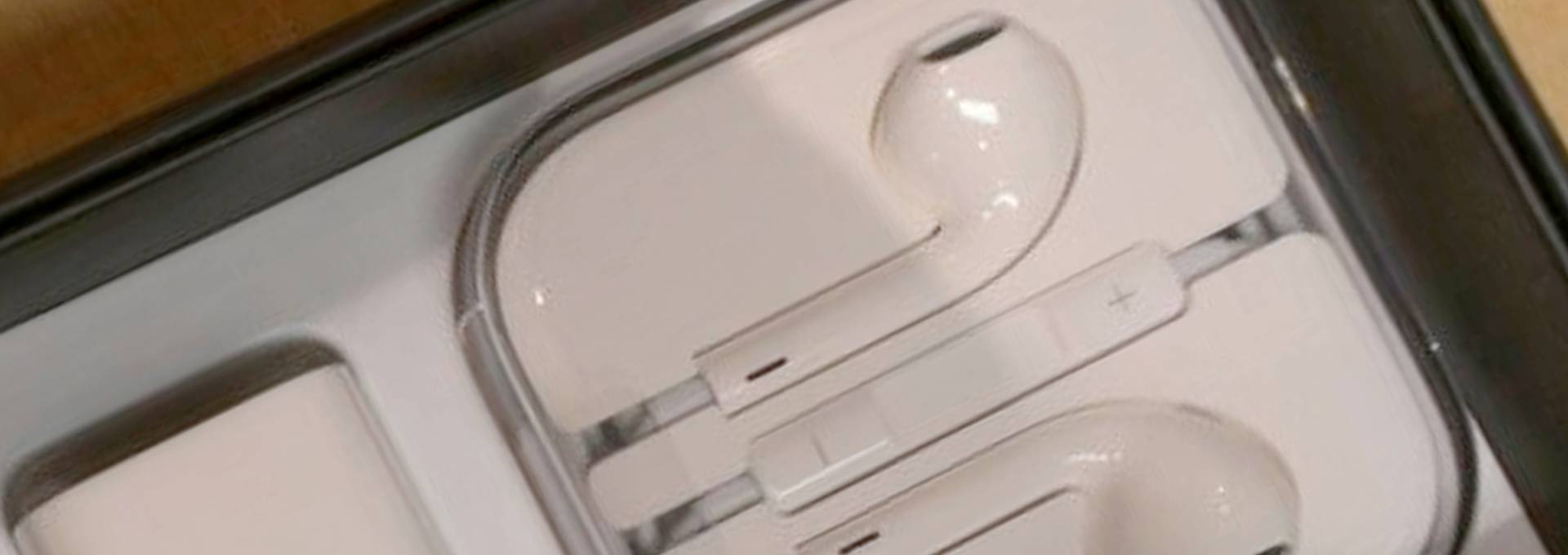 Images: Tout premier déballage d’un iPhone 5